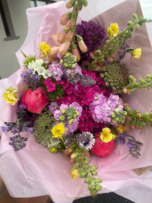 Create your own Hand Tied Bouquet Workshop - 8th June 2024