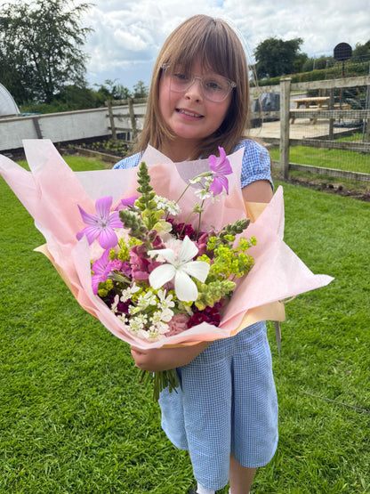 THANK YOU TEACHER: Pre-Order seasonal hand-tied bouquet